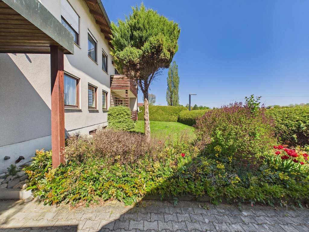 Immobilie in Geisenhausen - Viel Raum für Leben, Ideen & Zukunft – spannendes Haus am Ortsrand von Geisenhausen - Bild 3