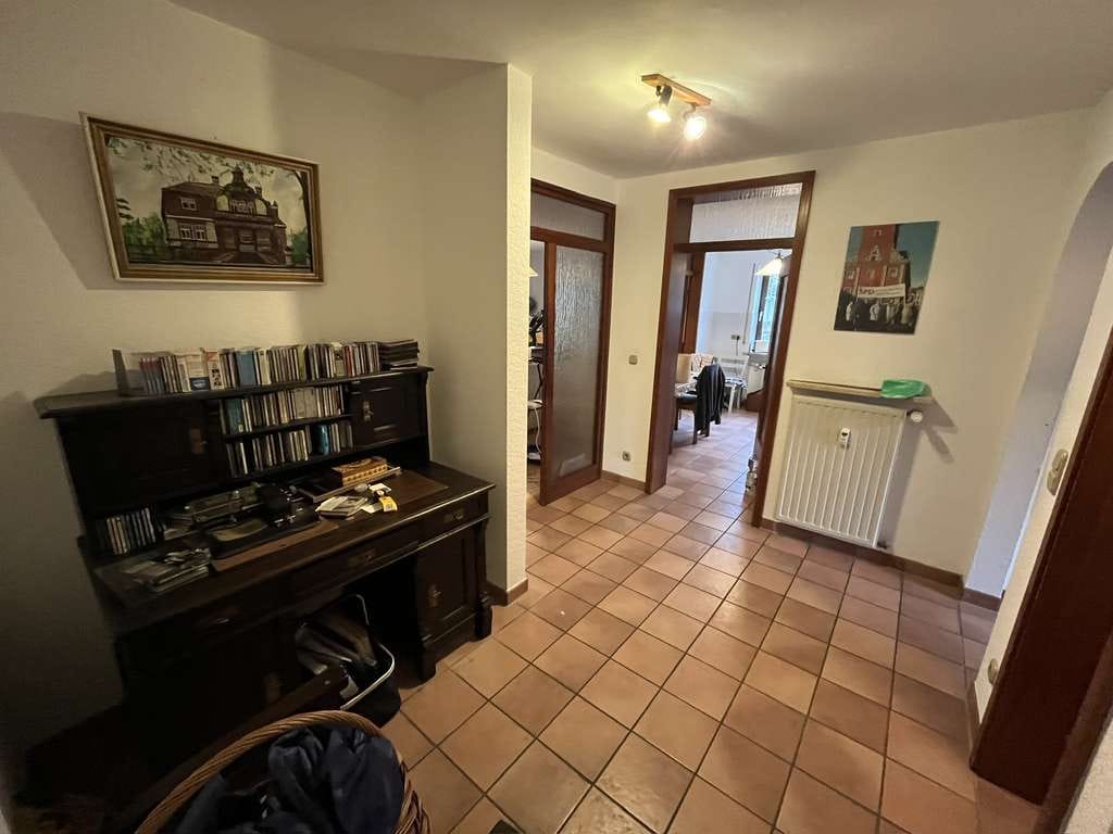 Immobilie in Rotenburg an der Fulda - Für Eigennutzer oder Kapitalanleger: Großzügige Hochparterre-ETW mit Balkon in sehr gepflegtem MFH - Bild 4