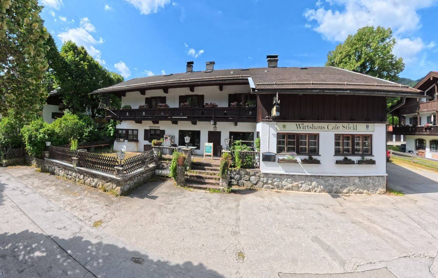Immobilie in Schliersee - *** Schliersee/Neuhaus - Wohn- u. Geschäftshaus in Bestlage *** - Bild 0