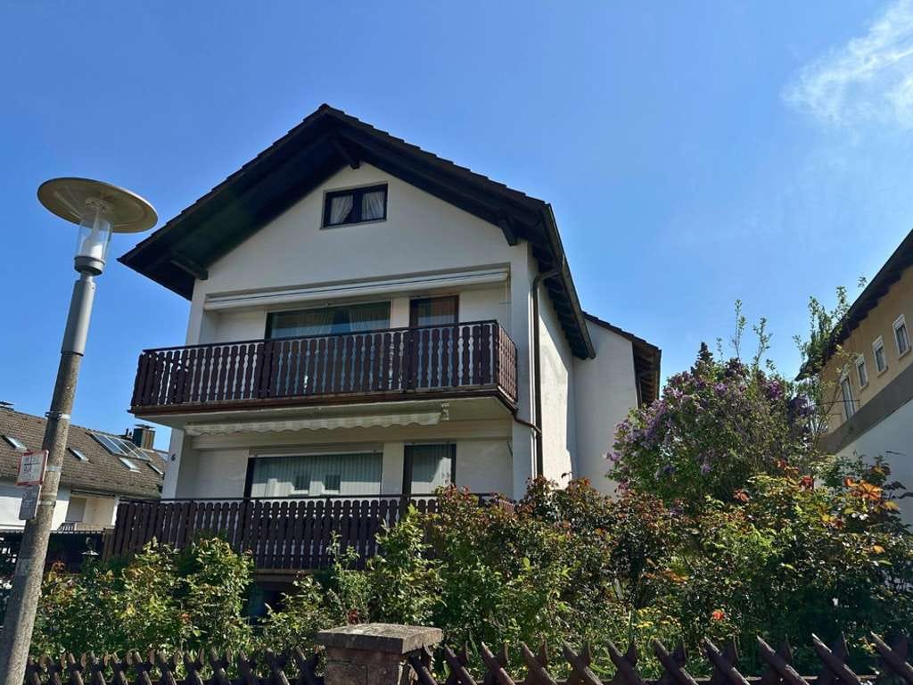 Immobilie in Schweinfurt - Preisreduzierung: Attraktive, familienfreundliche 5-Zim.-Wohnung mit Garten am Schweinfurt-Steinberg - Bild 0