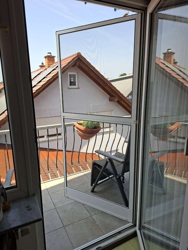 Immobilie in Lustadt - Maisonette am Feldrand mit Balkon & Weitblick - 60m² Wohnfläche + 20m² ausgebaute Nutzfläche, EBK - Bild 1