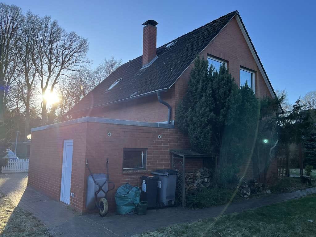 Immobilie in Eystrup - Modernisiertes Einfamilienhaus mit großem Grundstück, 5 Zimmern & gehobener Ausstattung in Eystrup - Bild 1