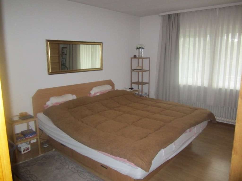 Immobilie in Walldorf - Walldorf: 3-Familienhaus in guter Lage am Stadtrand, mit Garten, Doppelgarage, 3 Stellplätzen. - Bild 5