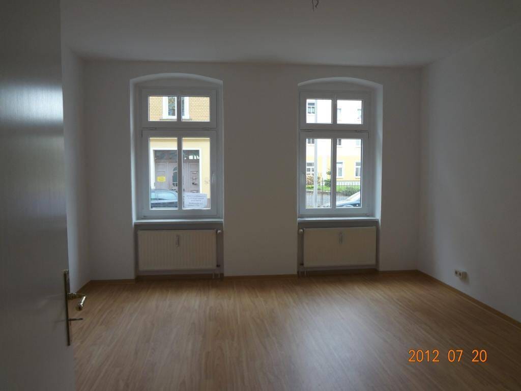 Immobilie in Gera - Helle, großzügige 2-Zimmer-Wohnung im Hochparterre mit Stellplatz - Bild 1