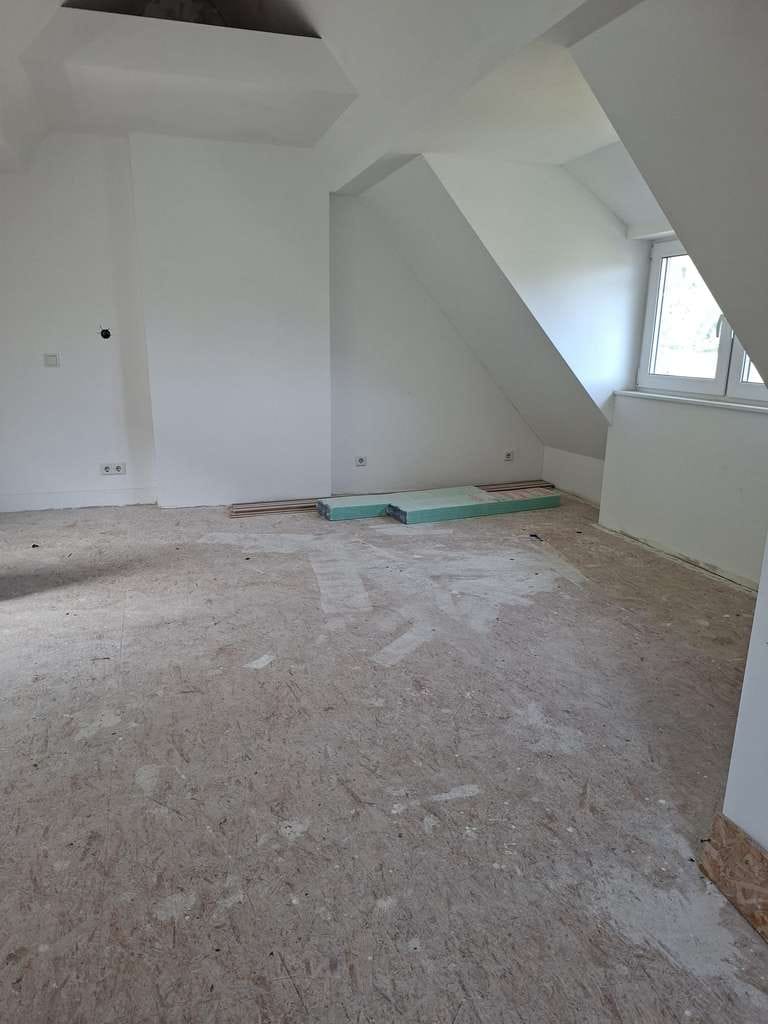 Immobilie in Rech - Teilrenoviertes Einfamilienhaus in Rech - Bild 2