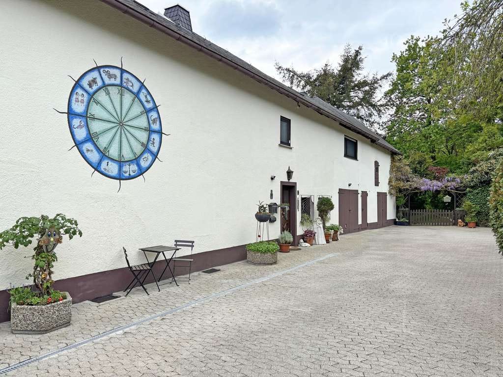 Immobilie in Dürrholz - Großzügiges Landhaus mit 1.500 m² Grundstück – ruhig gelegen & vielseitig nutzbar - Bild 3