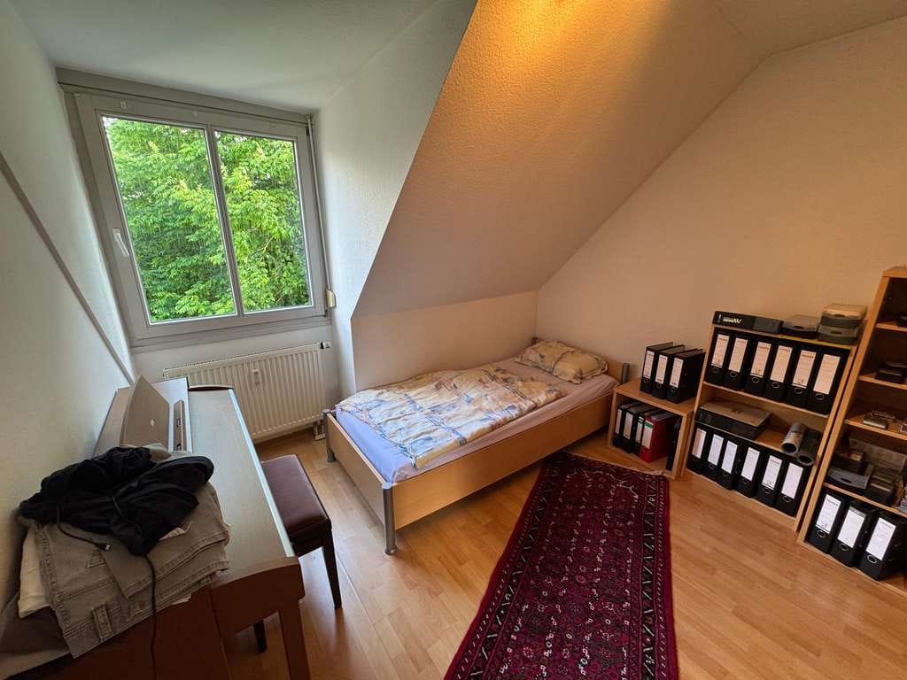 Immobilie in Karlsfeld - Helle 2-Zimmer-Dachgeschosswohnung in ruhiger Wohnlage in Karlsfeld zu verkaufen! - Bild 3