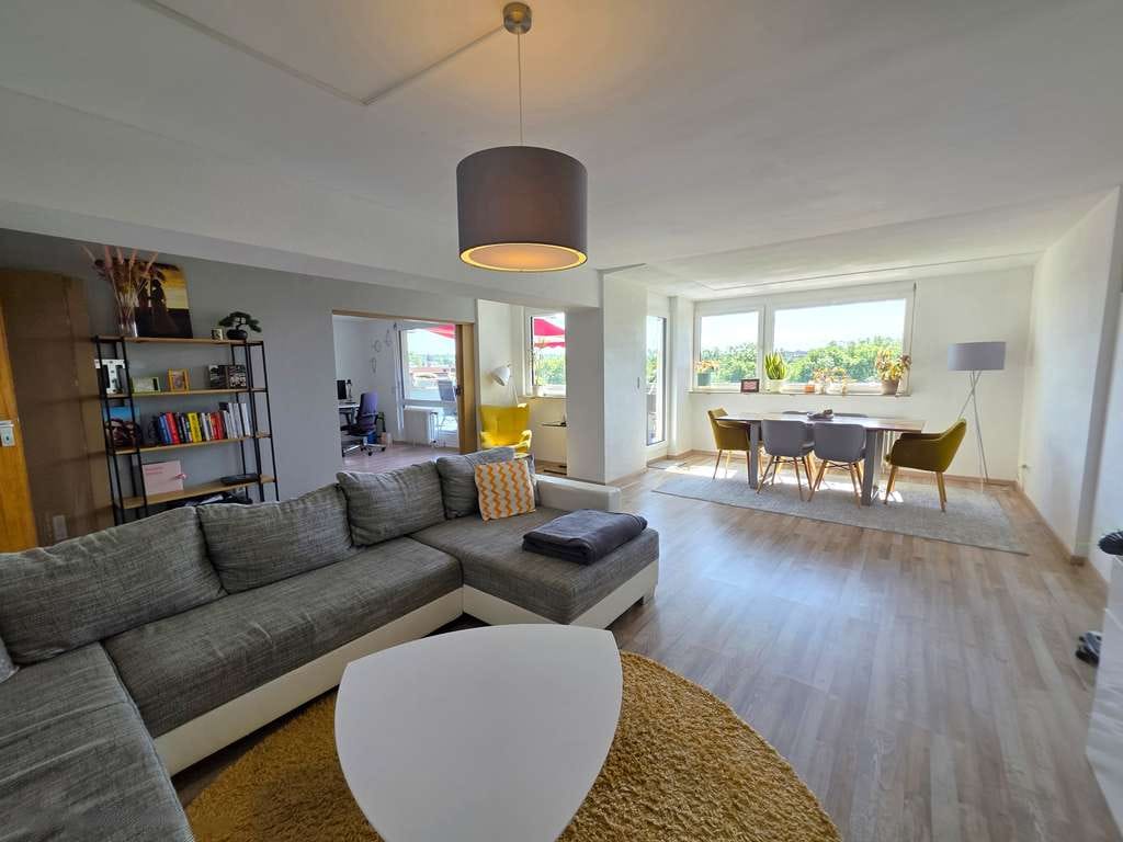 Immobilie in Schwieberdingen - 4 Zimmer, Terrasse, Aufzug und barrierefrei - Bild 0