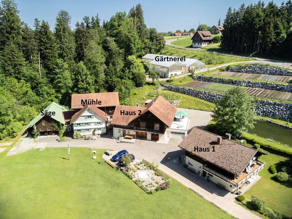 Immobilie in Opfenbach - Eine Lebensoase für autarkes Wohnen für
Selbstversorger, Gemeinschaftskommunen        mit Gärtnerei - Bild 1