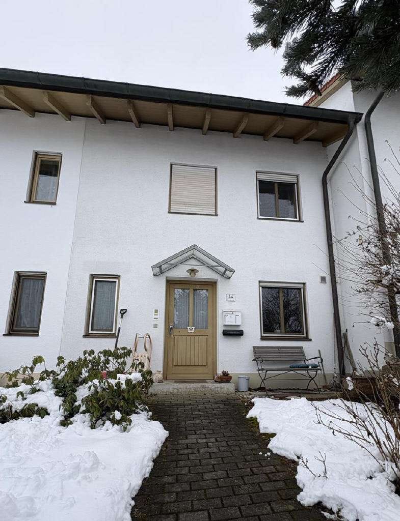 Immobilie in Obertaufkirchen - Vermietetes, attraktives Reihenmittelhaus in Schwindegg! - Bild 0