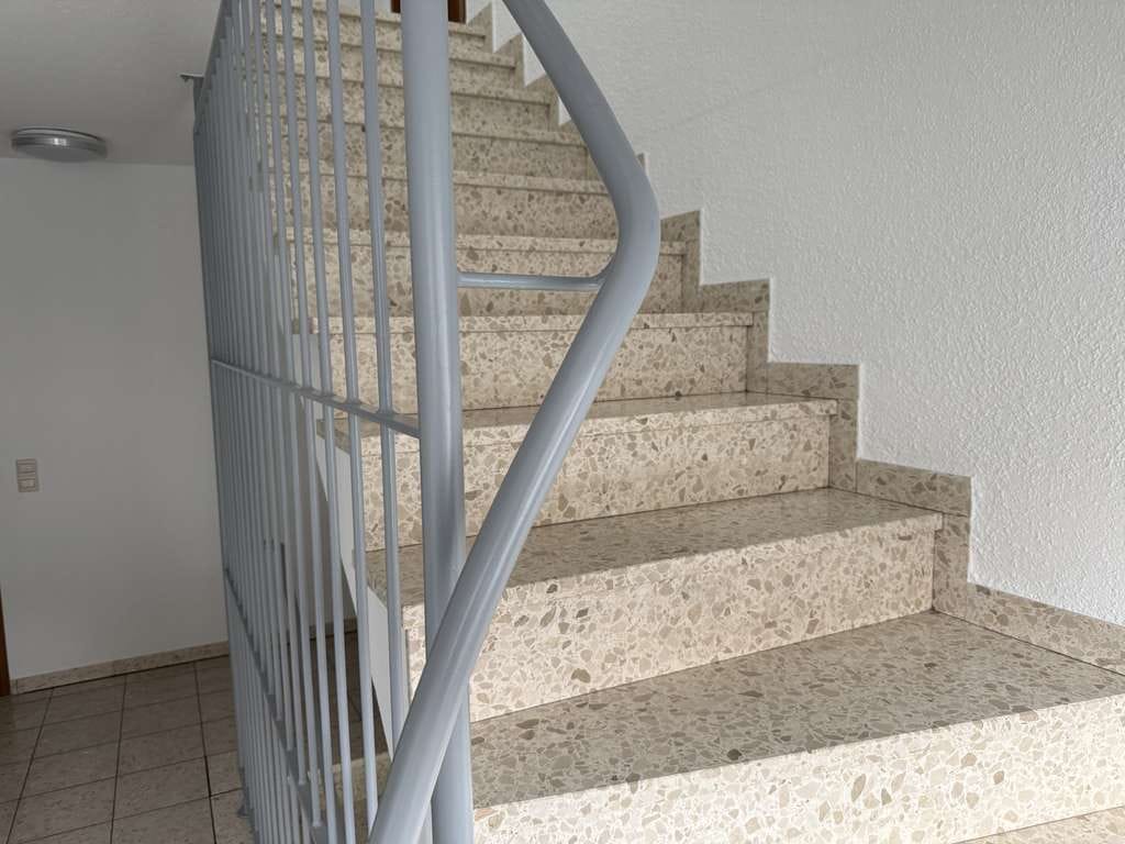 Immobilie in Althütte - Naturblick inklusive -  Charmante 2 Zimmer Wohnung mit Dachterrasse am Waldrand - Bild 1