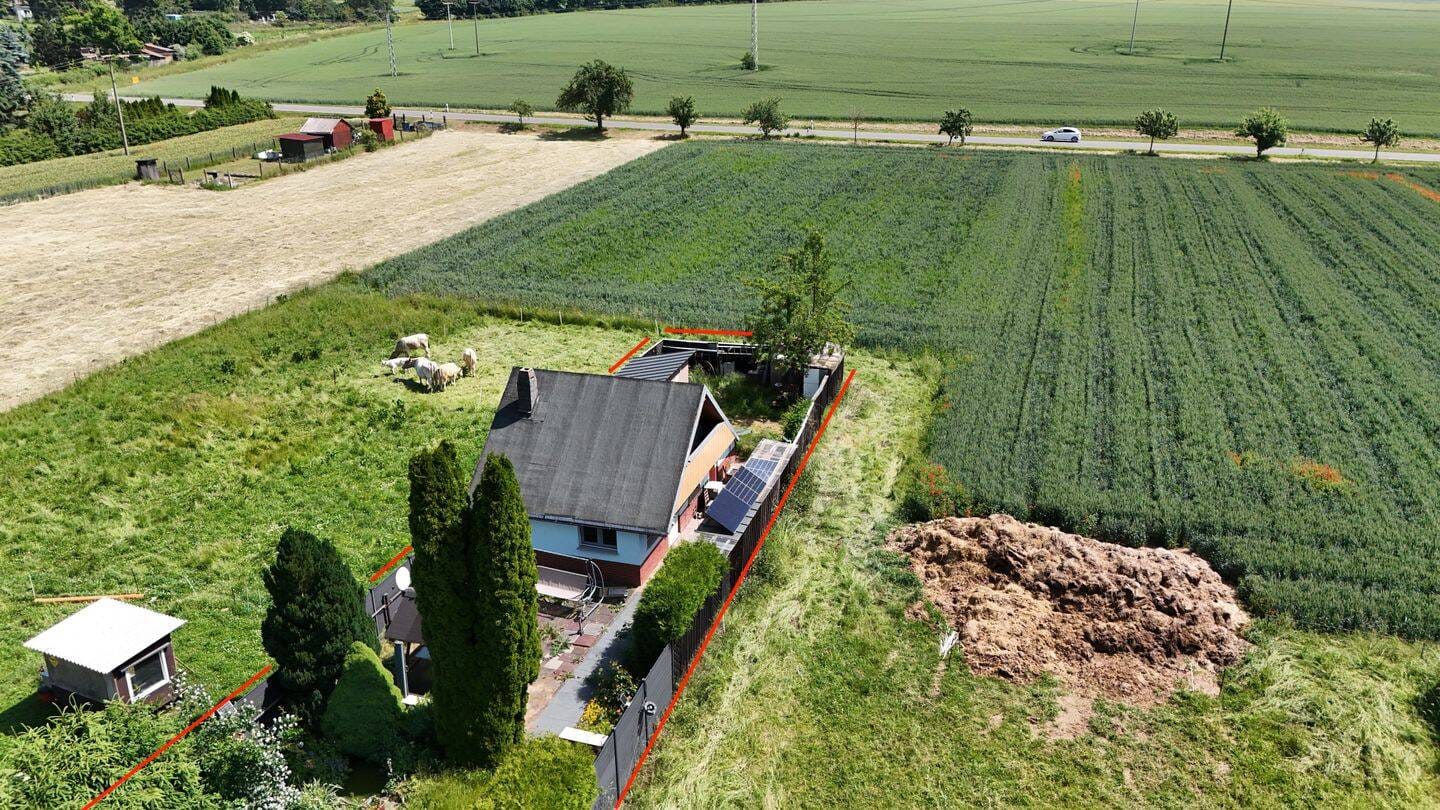 Immobilie in Nessetal - toller Garten mit massivem Gartenhaus und Terrasse  - Bild 1