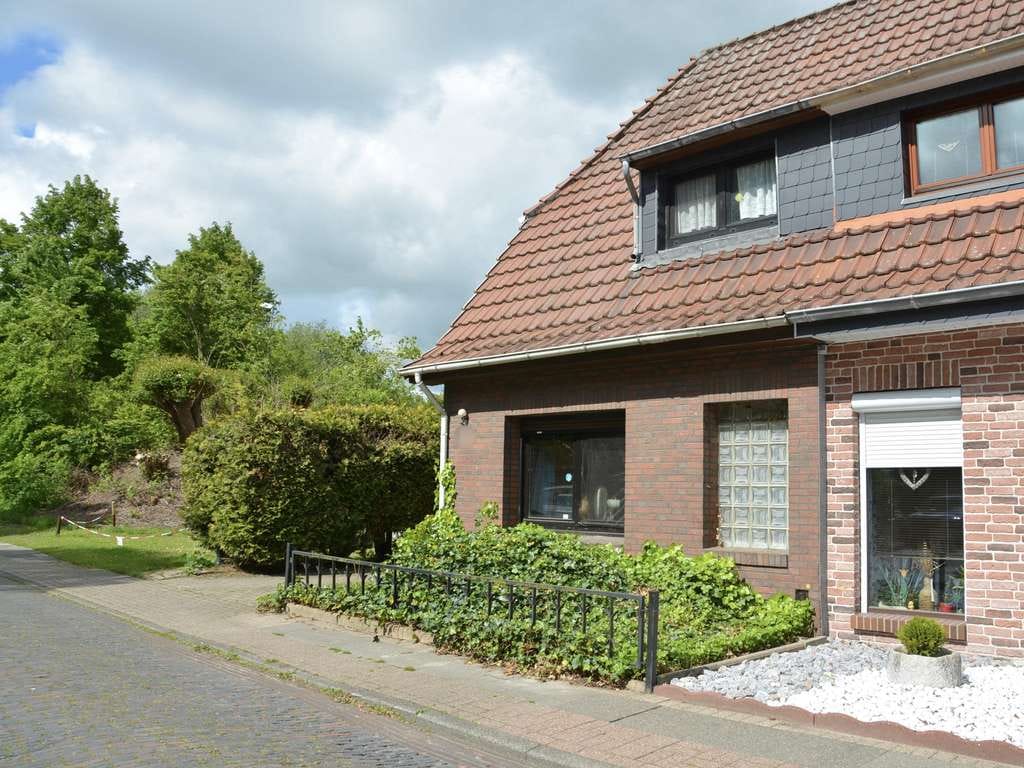 Immobilie in Nordenham - Doppelhaushälfte in Sackgassenlage - Bild 2