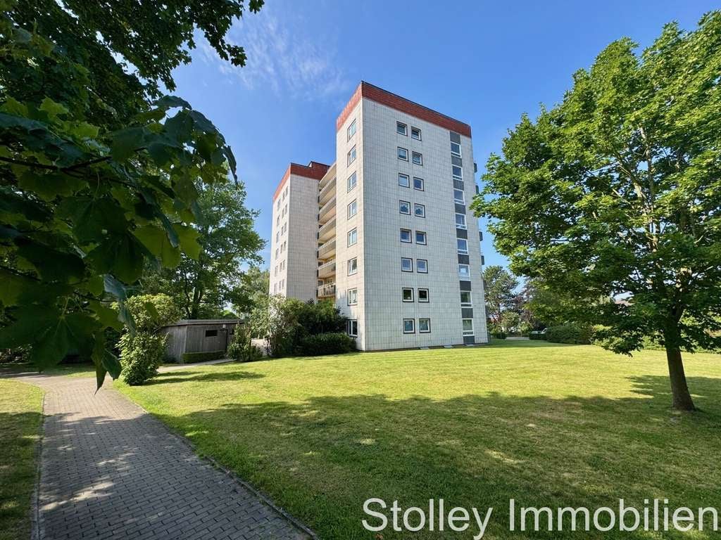 Immobilie in Heikendorf - Charmante Wohnung mit traumhaftem Ostseeblick, Balkon und Sauna - Bild 1