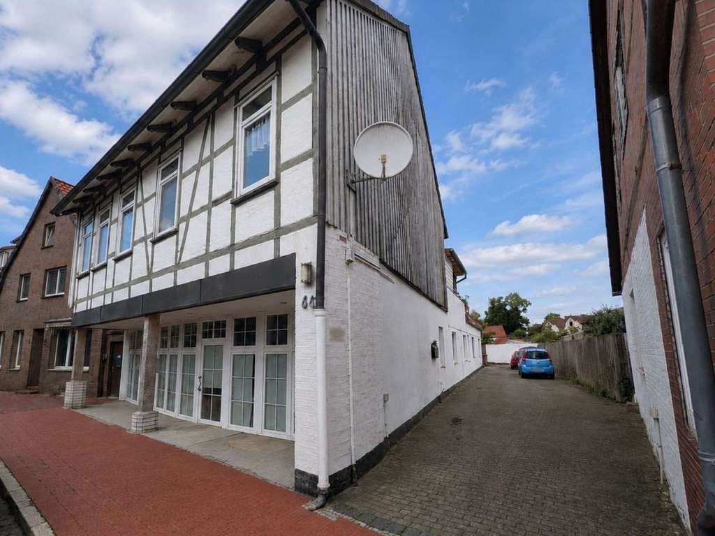 Immobilie in Wittingen - Mehrfamilienhaus- Fachwerk zur Sanierung - Bild 0