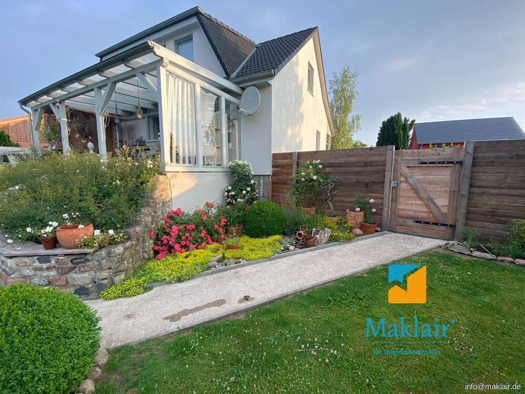 Immobilie in Niepars - Modernes Wohnhaus mit viel Platz für Familie, Hobby und Arbeiten - Bild 1