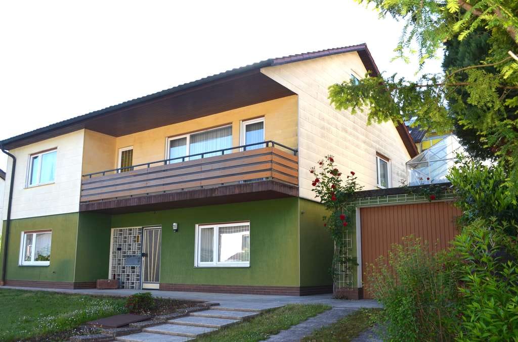 Immobilie in Annweiler am Trifels - Freistehendes Einfamilienhaus in toller Lage - Bild 1