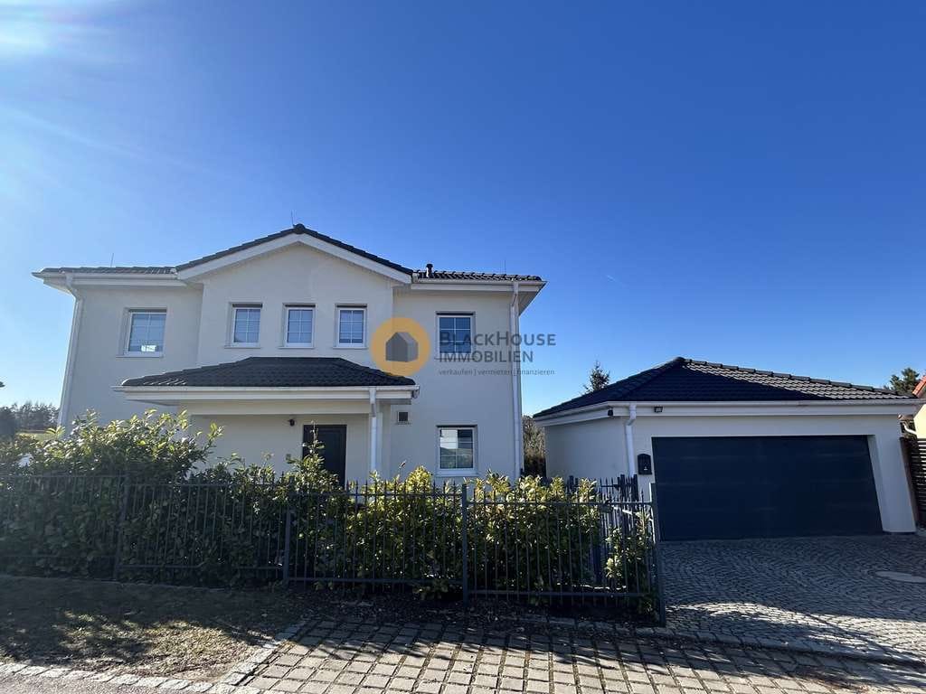 Immobilie in Schweitenkirchen - Che bella casa! Haus Bj. 2020 mit Einliegerwohnung und Pool - Bild 2