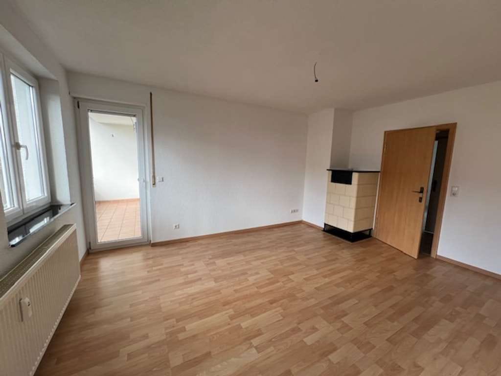 Immobilie in Engstingen - Renovierte 3-Zimmer-Wohnung in kleiner Wohneinheit am Ortsrand! - Bild 4