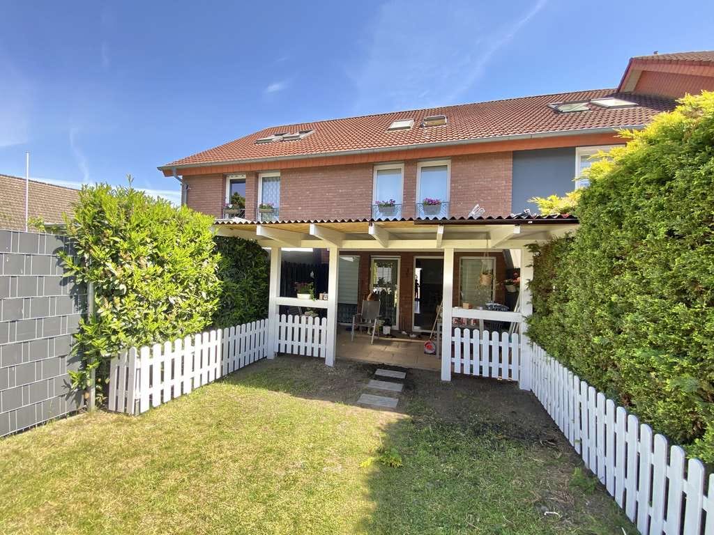Immobilie in Espelkamp - Familienfreundliches Reihenhaus mit 5 SZ & Garten - nur für kinderreiche Familien mit WBS /Anleger - Bild 0