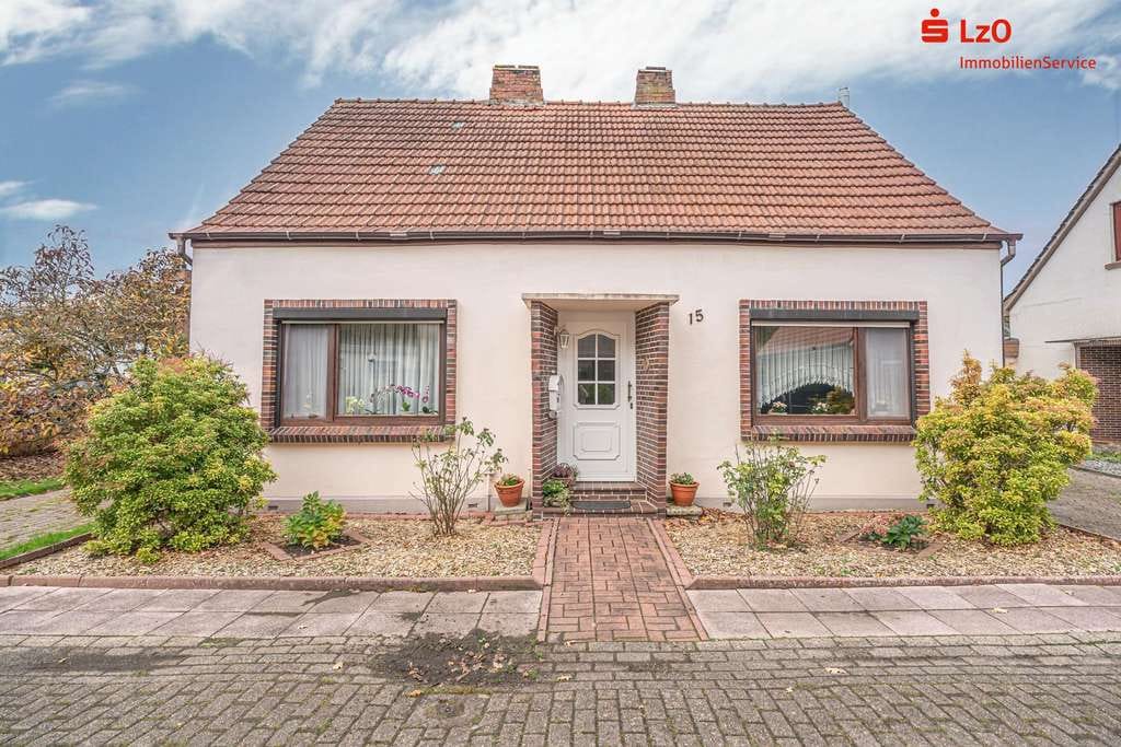 Immobilie in Sande - Tolle Lage und großes Grundstück - Bild 0