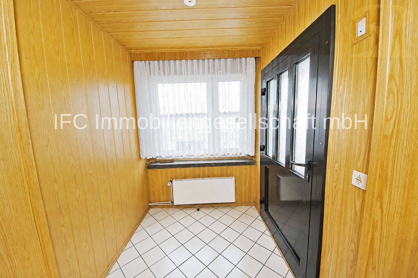 Immobilie in Coswig (Anhalt) - großes Einfamilienhaus in Coswig (Anhalt) OT Thießen - in ruhiger Randlage - Bild 4