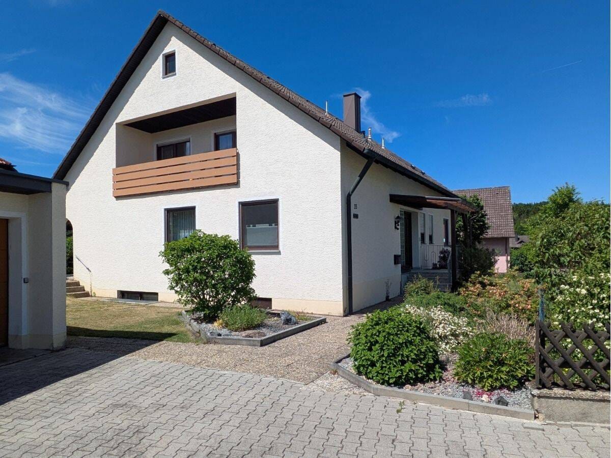 Immobilie in Hirschau - Jede Menge Platz in bester Wohnlage - Bild 2