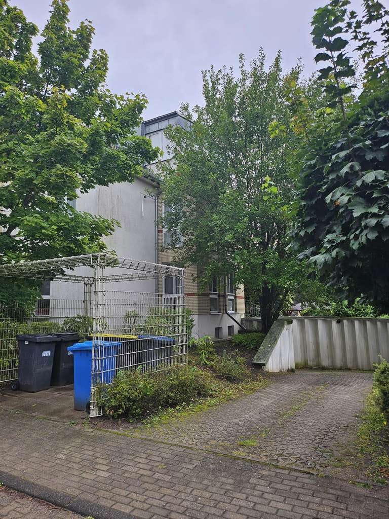 Immobilie in Stahnsdorf - Ruhige Lage in Stahnsdorf mit Tiefgaragenplatz - Bild 3