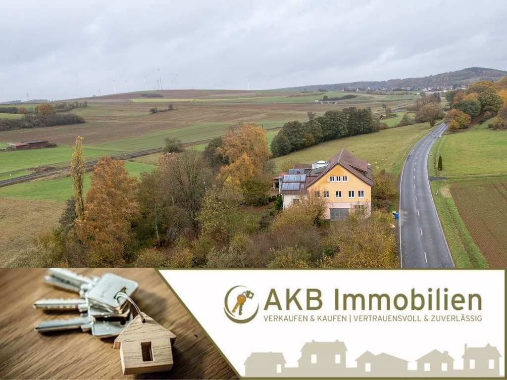 Immobilie in Münchhausen - Wohn- und Geschäftshaus in Münchhausen - Bild 2