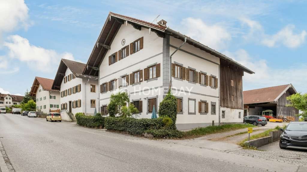 Immobilie in Königsdorf - Seltene Gelegenheit für Liebhaber historischer Immobilien - Denkmalgeschütztes Bauernhaus  - Bild 1