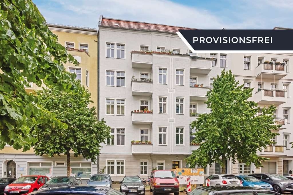 Immobilie in Berlin - Preisnachlass sichern auf  vermietete 4-Zimmerwohnung mit Terrasse & Wannenbad nahe Boxhagener Kiez - Bild 0