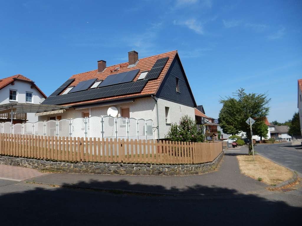 Immobilie in Homberg - Viel Platz für die Familie: Gepflegtes Haus in Homberg - Bild 1