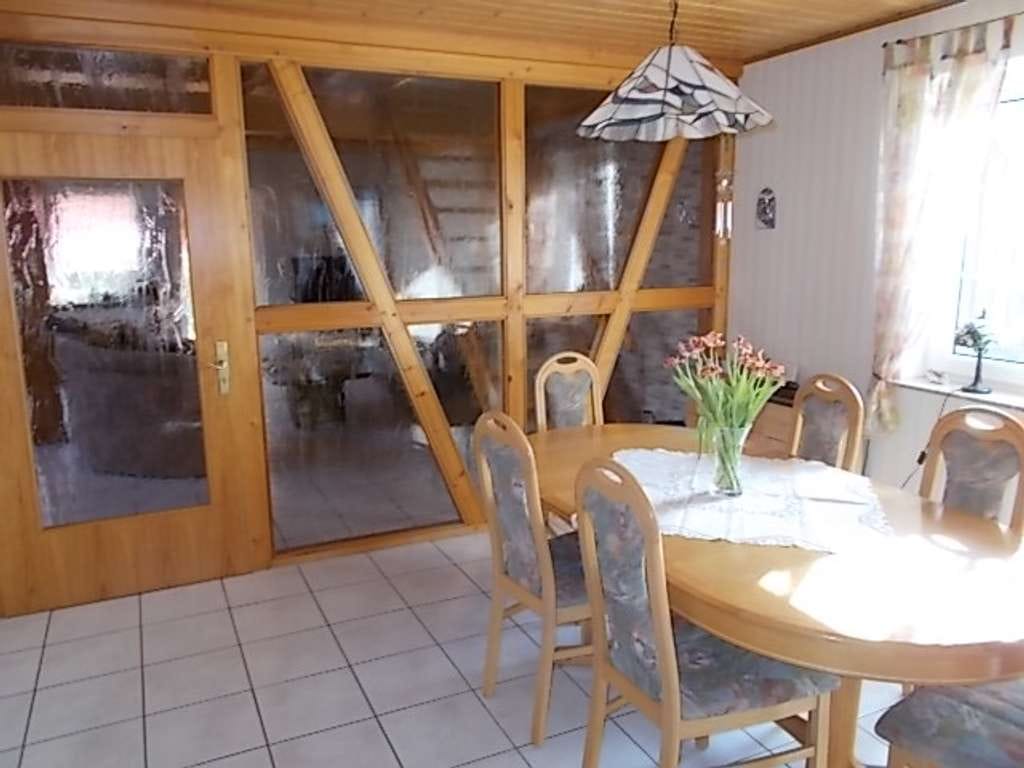 Immobilie in Gedern - Zweifamilienhaus – ideal für Eigennutzer und Kapitalanleger! - Bild 3