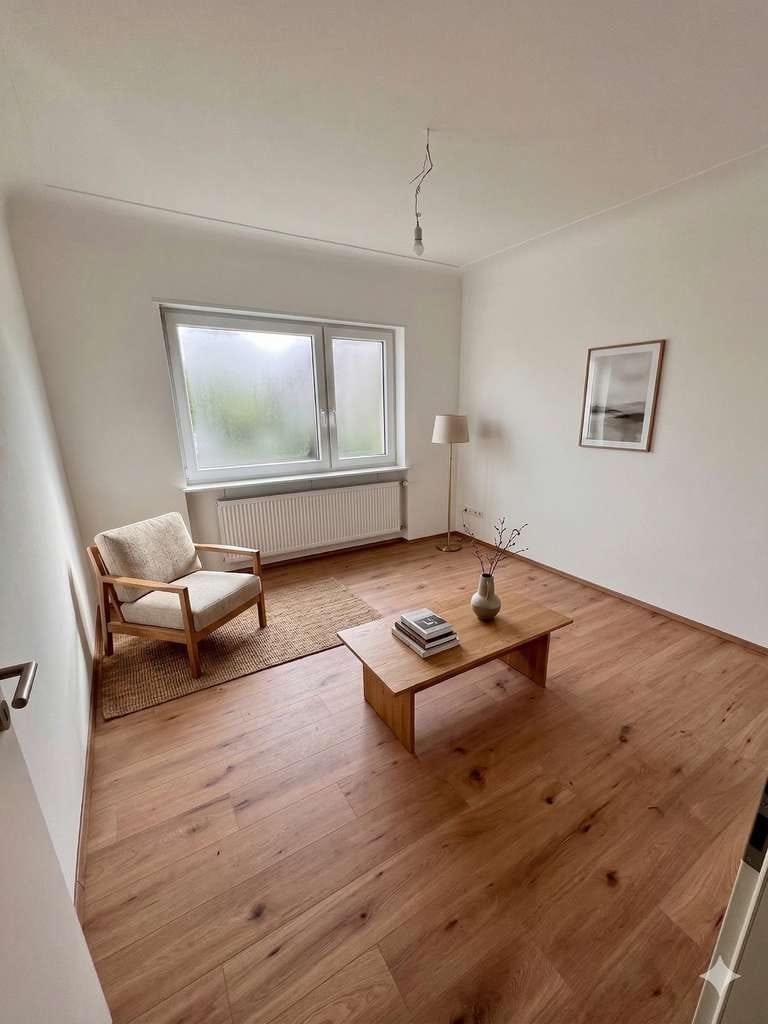 Immobilie in Heddesheim - GEWACHSENES, MODERNISIERTES RAUMWUNDER MIT GARTEN-OASE - Bild 0