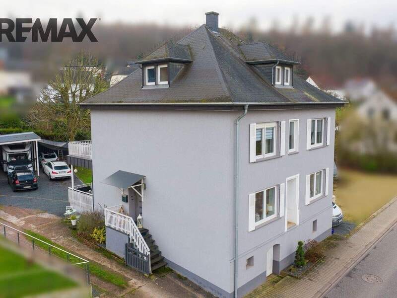 Immobilie in Irsch - Familien(t)raum mit viel Platz - modernisiertes Einfamilienhaus mit Garten, Garage & Carport in Irsch - Bild 0