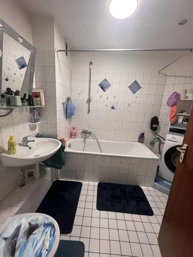 Immobilie in Staufen im Breisgau - Perfekt geschnittene 4-Zimmer-Wohnung  in gepflegtem Mehrfamilienhaus! - Bild 3
