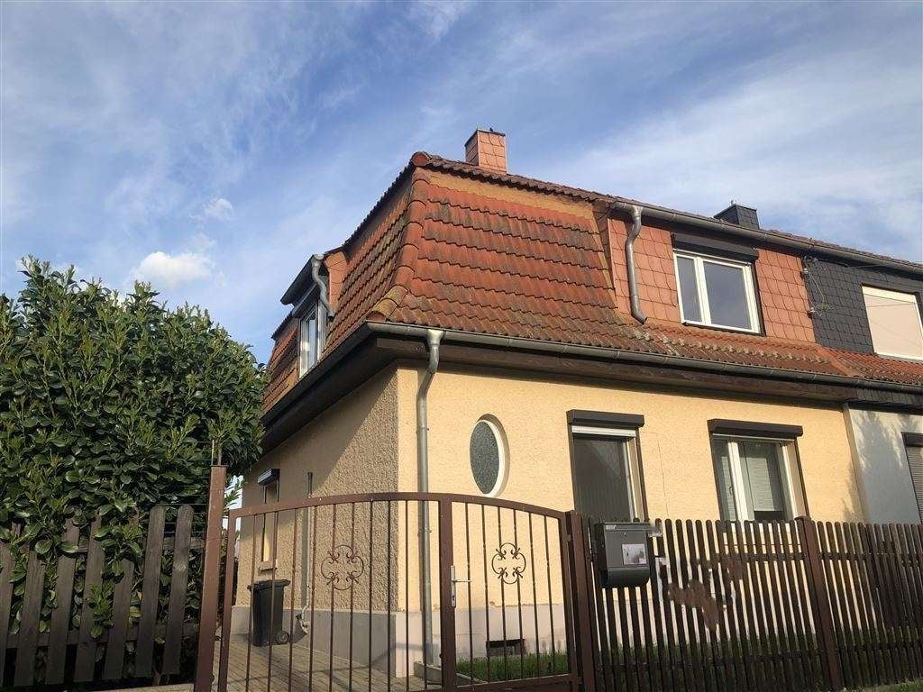 Immobilie in Wallhausen - Doppelhaushälfte mit Flair in Wallhausen bei Sangerhausen - Bild 0