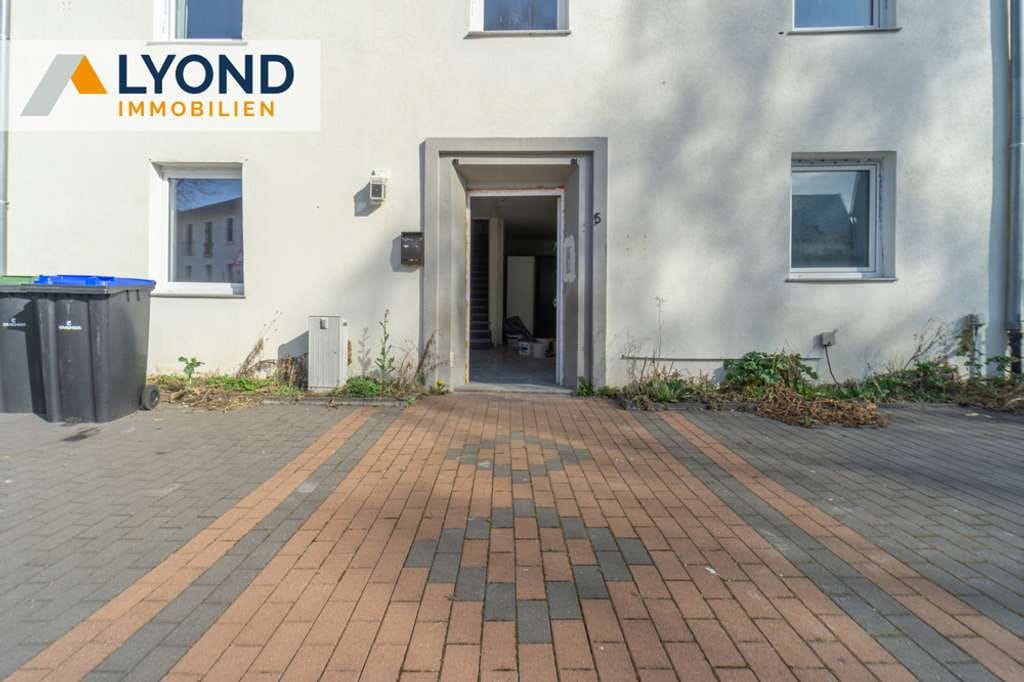 Immobilie in Warburg - Platzwunder für Großfamilien – 12 Zimmer, 3 Etagen, viele Möglichkeiten! - Bild 1