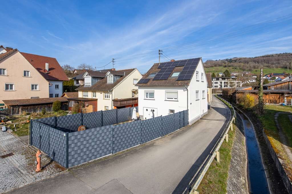 Immobilie in Hilzingen - Renoviertes Einfamilienhaus in Hilzingen / Binningen - Bild 1