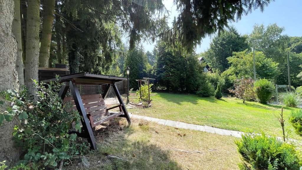 Immobilie in Mammelzen - Geräumiger Bungalow mit großem Grundstück und Doppelgarage am Ortsrand von Altenkirchen! - Bild 4
