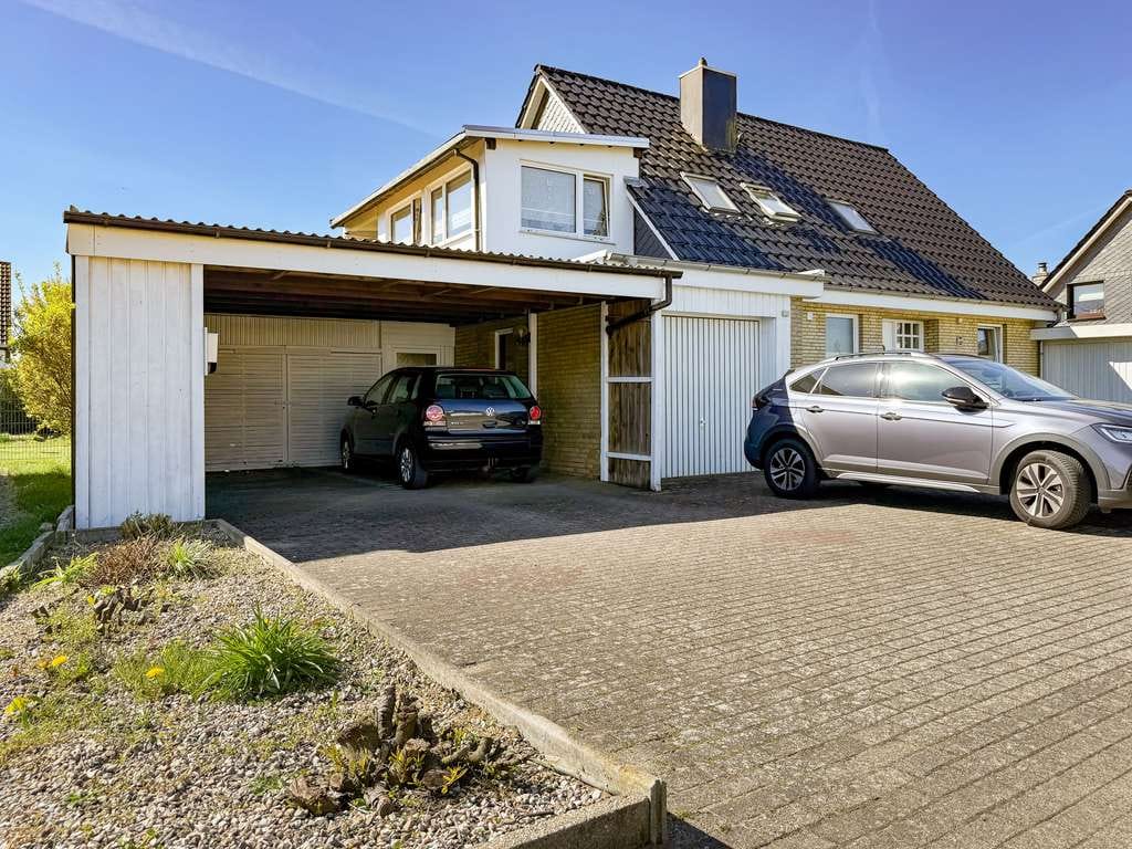 Immobilie in Schuby - Attraktives Einfamilienhaus mit Einliegerwohnung - Bild 0