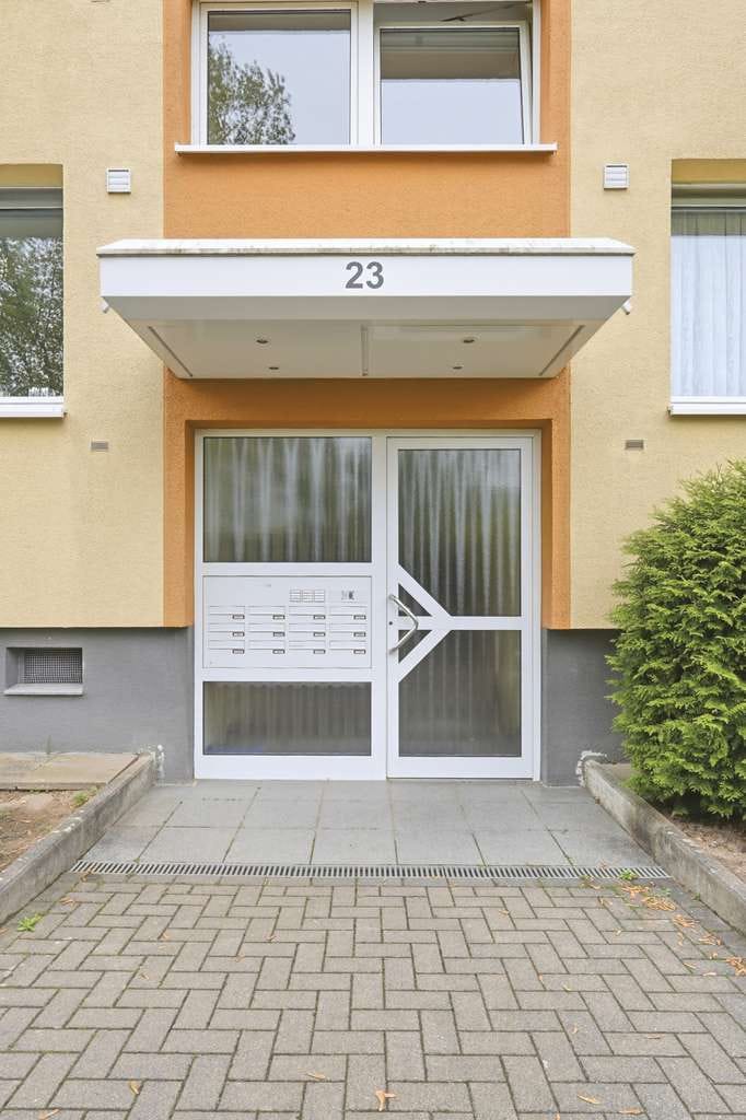 Immobilie in Dormagen - Solide Kapitalanlage /  3-Zimmer-Wohnung mit Balkon & Aufzug in Dormagen - Bild 2