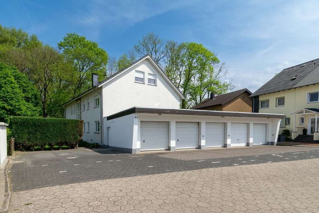 Immobilie in Lage - Tolle Erdgeschosswohnung - Bild 1