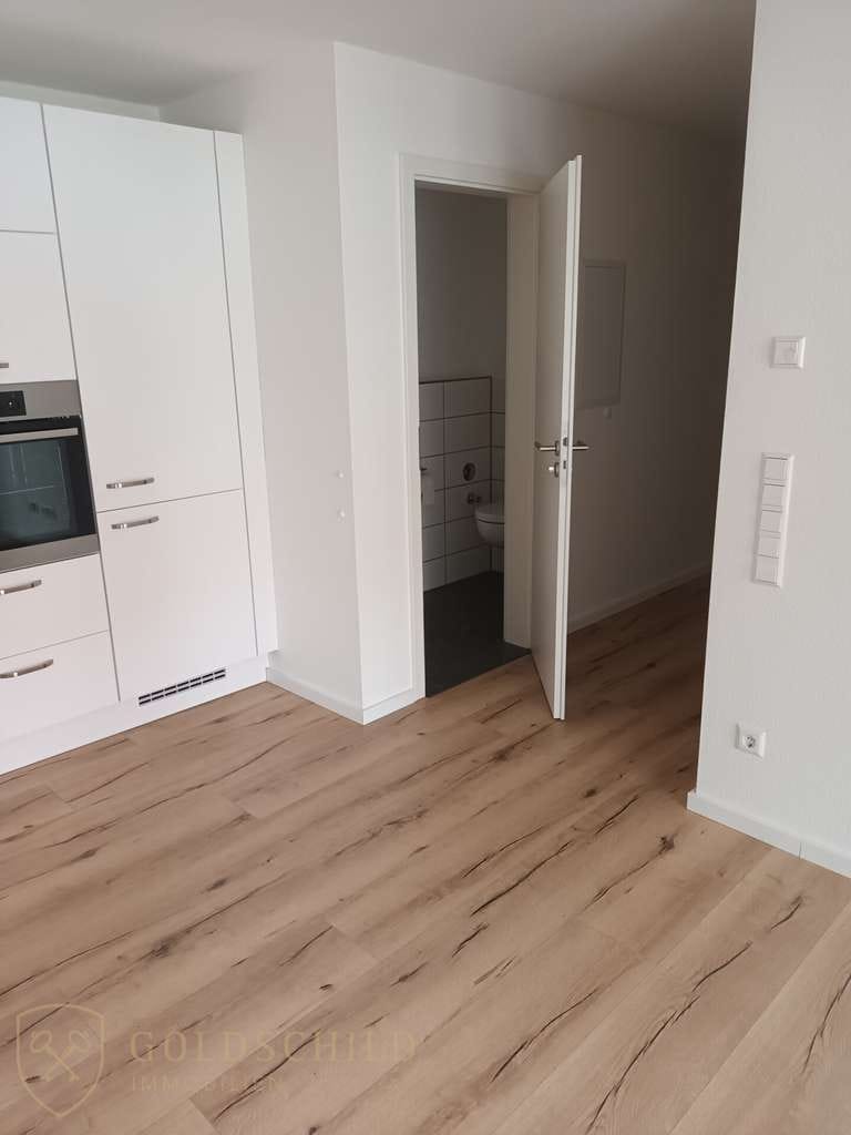 Immobilie in Dettingen unter Teck - Neuwertige TOP 2,5 Zimmer Wohnung in Dettingen u. T. -  Barrierefrei - Bild 2
