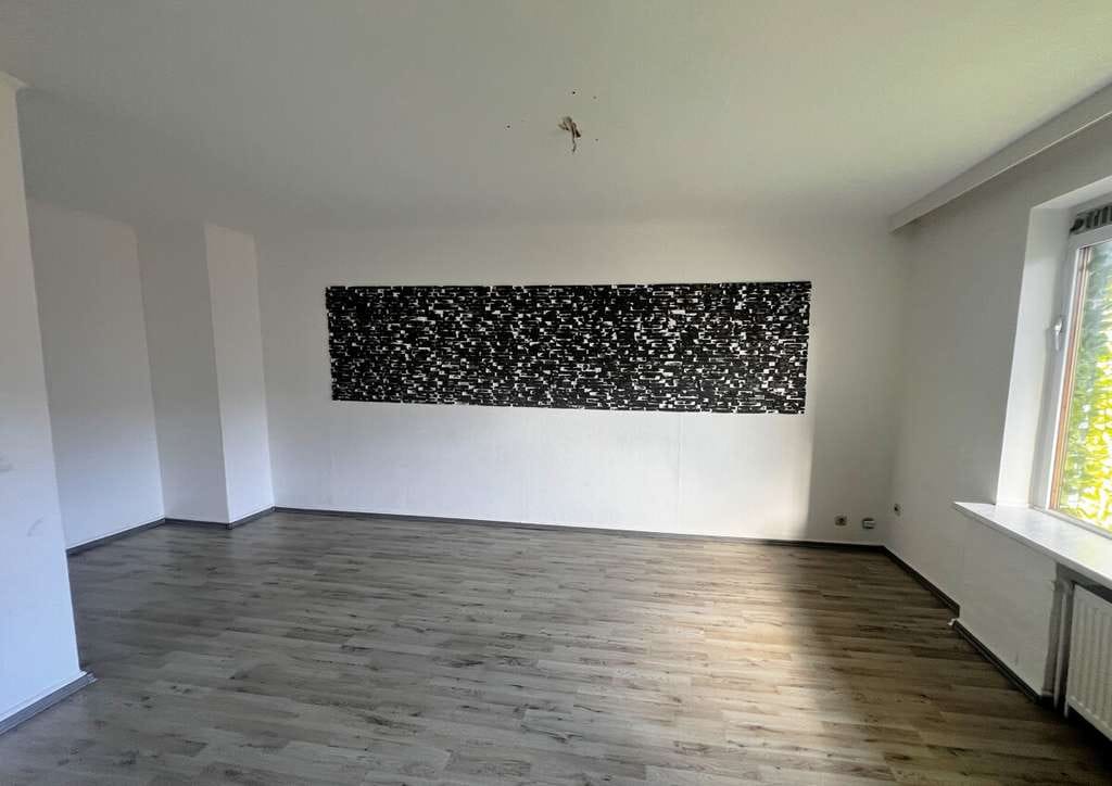 Immobilie in Seevetal - Sanierungbedürftiges aber gemütliches Mittelreihenhaus auf Erbbaurechtsgrundstück in Seevetal - Bild 3