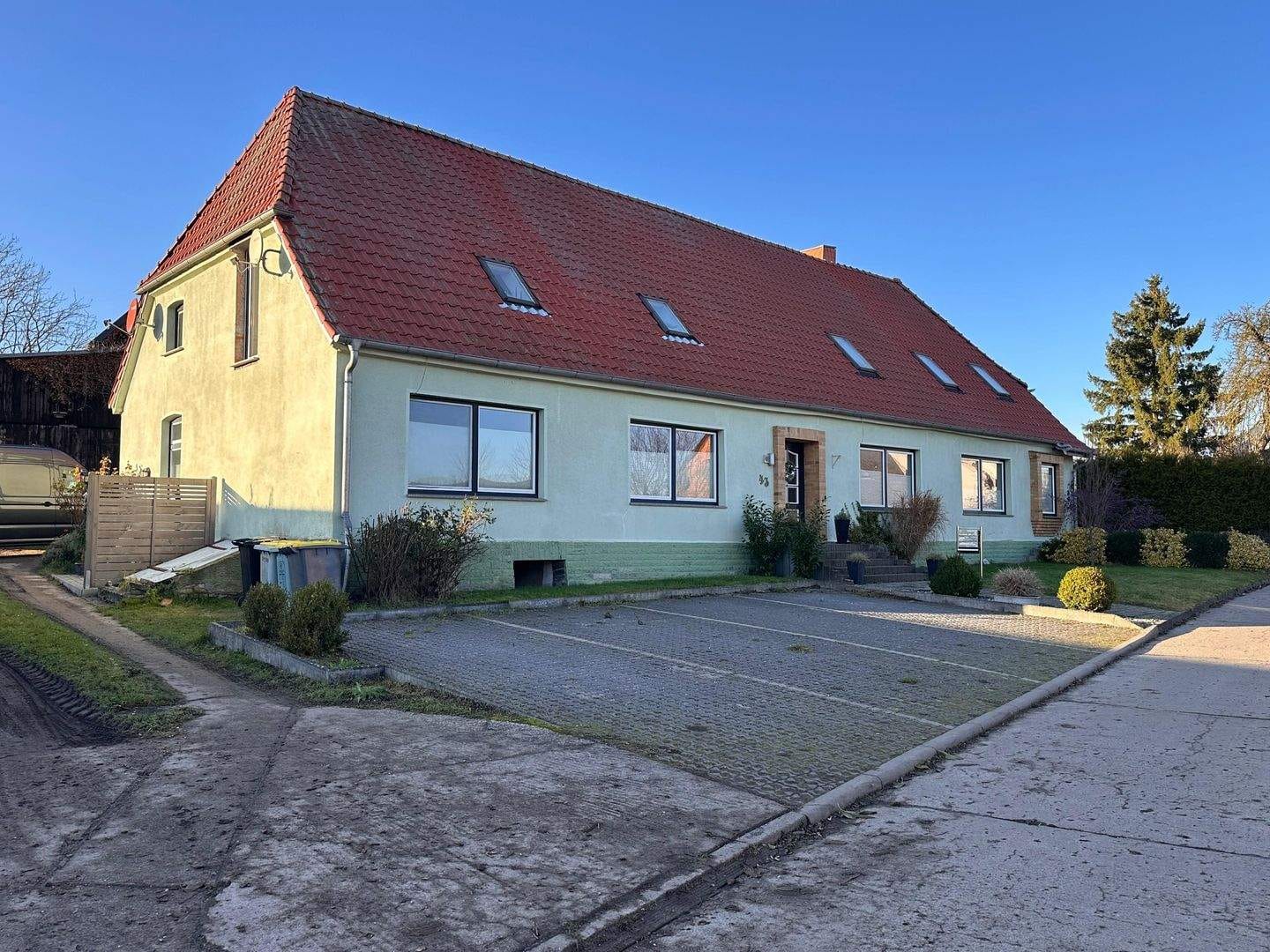 Immobilie in Jürgenshagen - ***Ihr Raum für Leben, Freiheit und Zukunft – Mehrfamilienhaus mit Privatanteil und 2 Wohnungen in Jürgenshagen*** - Bild 1