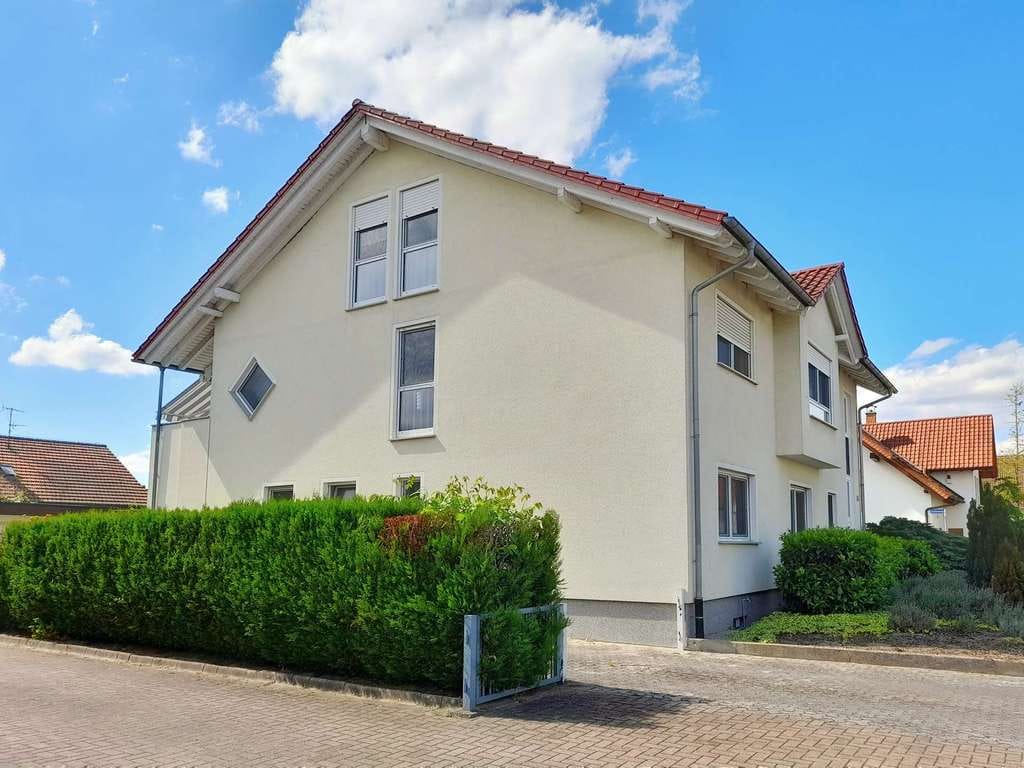 Immobilie in St. Leon-Rot - Herrlich wohnen mit großem Balkon – außergewöhnliche Maisonettewohnung mit Haus-im-Haus-Charakter - Bild 3