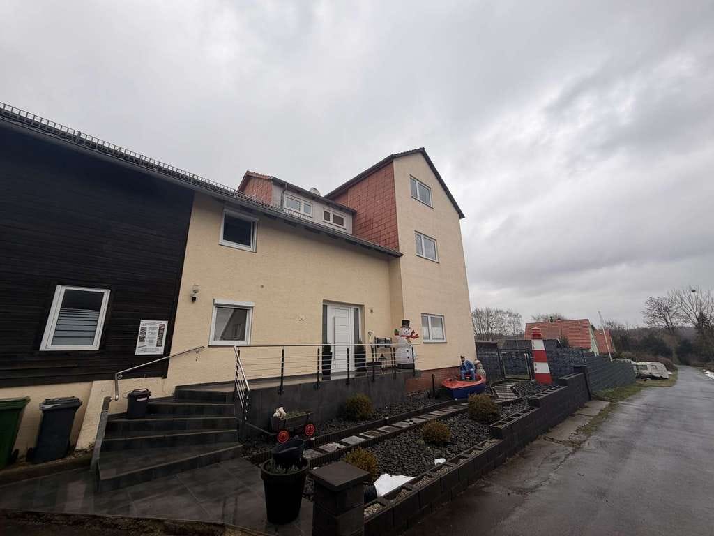 Immobilie in Friedland - Alle unter einem Dach – außergewöhnliches Raumwunder in ruhiger Lage - Bild 0