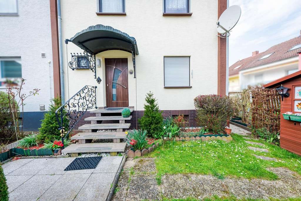 Immobilie in Karben - Karben-Petterweil: Familienfreundliches Reihenendhaus mit Garten und viel Platz - Bild 3