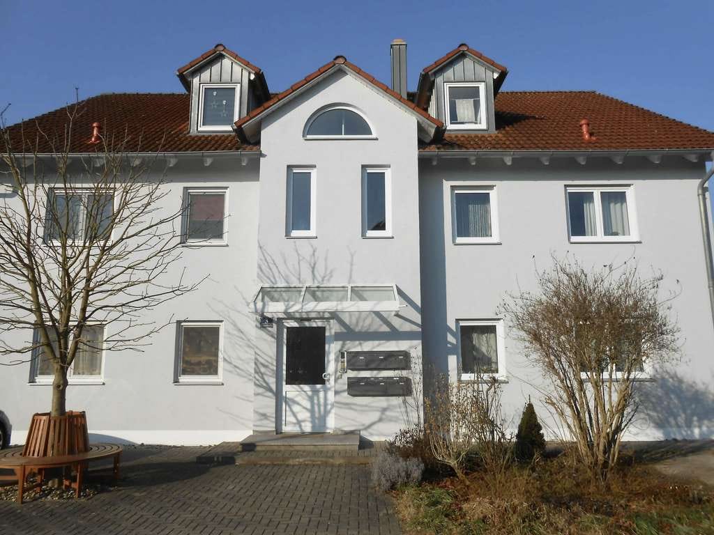 Immobilie in Gaimersheim - Gemütliche 2-Zimmer-Dachgeschosswohnung mit sagenhaftem Ausblick - Bild 2